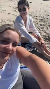 Libby King's Instagram, Twitter & Facebook