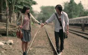 Yang pasti ya bikin emosi kamu naik turun deh. 10 Film Sedih Indonesia Dengan Kisah Pilu Ini Akan Menguras Air Matamu
