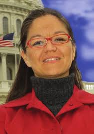 S T R O N G E R C O M M U N I T I E S S T R O N G E R A M E R I C A