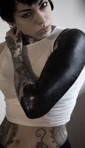 Below, black tattoo artists who have been featured on ink the diaspora take on four common misconceptions about tattooing dark skin and break down the truth behind the rumors. Tattoo Artist Gets Accused Of Racism For Tattooing Her Entire Body In Black Bored Panda