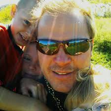 Jetting off to the holiday week and catching Fort Myers from above… yep,  this is officially the “I'm