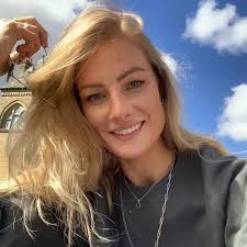 Highly-Experienced Skydiver, 32, Dies in 'Deliberate Act': Reports