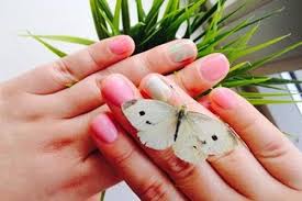 Enjoy services from the comfort and safety of your home, office, or venue. Manicure Pedicure Nail Extensions Toronto Beauty Studio