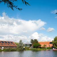 De kwakel is a village in the municipality of uithoorn, north holland, the netherlands, near the border with south holland. The Best Available Hotels Places To Stay Near De Kwakel Netherlands