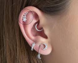 32 cool double cartilage piercing ideas piercings 32 cool double cartilage piercing ideas buz cartilage piercing double cartilage piercing ear piercings
