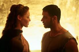 Crowe possiede inoltre una mascolinità di vecchio oltre al personaggio del gladiatore, massimo decimo meridio, è conosciuto anche per quello del matematico john nash in a beautiful mind, per il. Il Gladiatore Russell Crowe Stava Per Rifiutare Perche La Sceneggiatura Era Pessima Movieplayer It