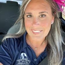 Michelle Canniff's Instagram, Twitter & Facebook