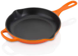 An other option would be the lc braiser or the lc what's the difference between the two? Amazon Com Le Creuset Cast Iron Frying Pan 20 Cm Volcanic Home Kitchen
