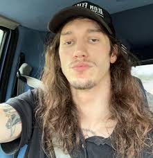 link in bio to get my new album Lazy Horse