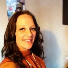 Julia Erwin-Grogan (@juliadeeerwin)