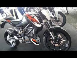 Tanto, que me llamaron la atención para que entrara a la tienda a firmar los papeles de cesión. View 2015 Ktm Duke 200 2015 Al 2016 Precio Ficha Tecnica Caracteristicas Colombia Zigwheels
