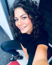 Paydos Belle Hairstyle Turkish Beauty Brunette Beauty