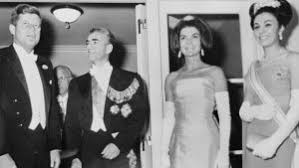 In her three years in japan she sought to convey to women across the country a quiet. Von Jacqueline Kennedy Zu Jackie O Baronissima Blog