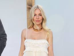 Sophioosh777 sextape drama with Cuban Link ties