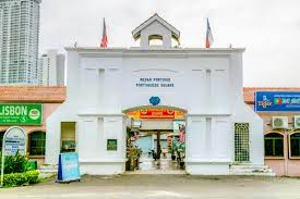 In 1511 the portuguese established the first base of european christian trading in southeast asia at malacca in malaysia. Portuguese Settlement Travel Guidebook Must Visit Attractions In Malacca Portuguese Settlement Nearby Recommendation Trip Com