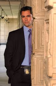 Law Order Special Victims Unit Season 19 Episode 23 Cast Cold Case Season 1 Promo Handsome Men Television Show Actors