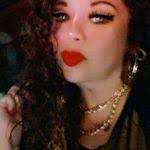 Jennifer Yzaguirre's Instagram, Twitter & Facebook