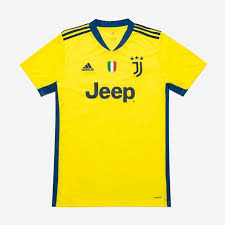 Once again firmly established as the top dogs in italian football, juventus are undoubtedly among football's global elite. Juventus Goalkeeper Jersey 2020 2021 Juventus Official Online Store