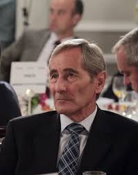 Julio Linares compra 6.000 acciones de Telefónica