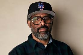 Tammy Stern's Instagram, Twitter & Facebook