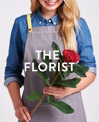 Florist Uniform Cargo Crew The Modern Uniform Trendy Uniform Ideas Florist Apron Florist Flower Shop