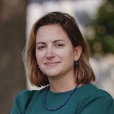 Emily Paquette's Instagram, Twitter & Facebook