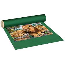 A black felt mat, an inflatable tube, and two rubber bands make it easy to take puzzles wherever you travel. Puzzle Roll Up Mat