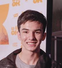 Brian Richard Garton (ไบรอัน การ์ตั้น)