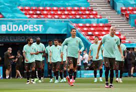Laga ini mempertemukan antara tim kuda hitam hungaria dan sang juara bertahan portugal. Qtg2yq4e Rlnfm