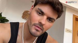 Abraham Mateo emociona a sus fans con una versión acústica de 'Quiero  decirte'