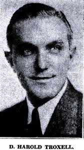 Does anyone remember the name of the restaurant that used to be where the  old Altoona Pizza Hut used to be. There was a caboose or train car in front  or part