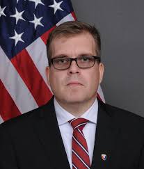 AMC recognizes variety of professionals with quarterly employee award