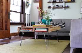 This type of table is very conducive to group sessions. Diy Pallet Coffee Table By 1001 Pallets