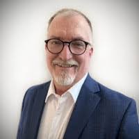 Amber Dilday's Instagram, Twitter & Facebook