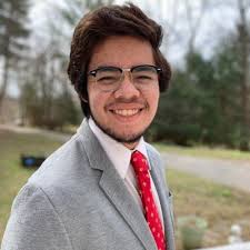 I'm excited to announce that I have accepted an offer to join JPMorgan  Chase & Co. as a Middle Market Banking and Specialized Industries Summer  Analyst for Summer 2022 in Boston! I'd