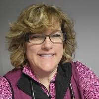 Kelly Cote's Instagram, Twitter & Facebook