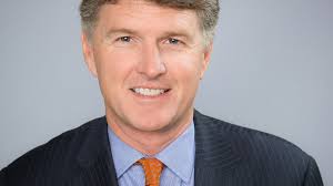 HarperCollins boss Murray opens the door