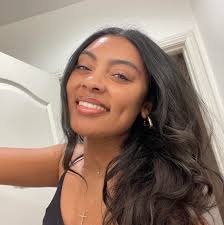 Is there any AMN recruiters working today?