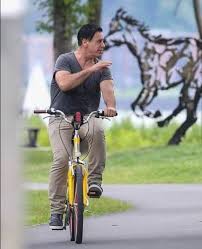 Pin Von Nini Auf Till Lindemann Till Lindemann Fahrrad Mann
