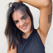 Laura Baptista's Instagram, Twitter & Facebook