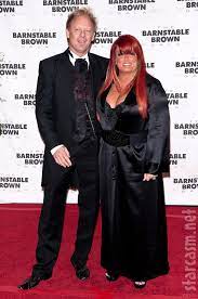 Wynonna has postponed a series of concerts after her husband michael scott cactus moser, 55, was seriously injured in a motorcycle accident late saturday (aug. Wynonna Judd S Husband Cactus Moser S Leg Amputated After Motorcycle Crash Starcasm Net