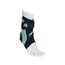 Description de l'attelle stabilisatrice de cheville malleo dynastab thuasne. Aircast A60 Donjoy