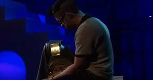 Twitch streamer badbunny recently explained that she believes viewers who are not subscribers or donators are leeching. Bad Bunny Performs With Wwe 24 7 Championship During Saturday Night Live