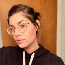 Rachel Riojas (@rachel_riojas)