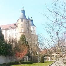 Au Revoir Montbeliard En Esperant Voir Ailleurs Et Ne Pas Y Revenir Montbeliard City Hope Byebye School Castle Archite In 2020 Mansions House Styles Cathedral