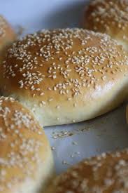 Homemade Hamburger Buns Recipe In 2020 Homemade Hamburger Buns Dessert For Dinner Hamburger Buns