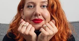 Melissa Mcrorie's Instagram, Twitter & Facebook