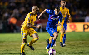 El esférico tránsita en la media cancha sin un claro dominador. Cruz Azul Vs Tigres Horario Y Donde Ver En Vivo Jornada 7 Liga Mx
