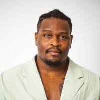 Earl Hickson's Instagram, Twitter & Facebook