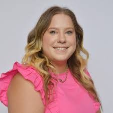 Paige Callahan's Instagram, Twitter & Facebook